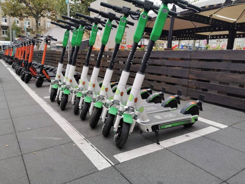 Alquilar un patinete eléctrico: ¿Cuál es el precio medio que cobran las compañías en España?